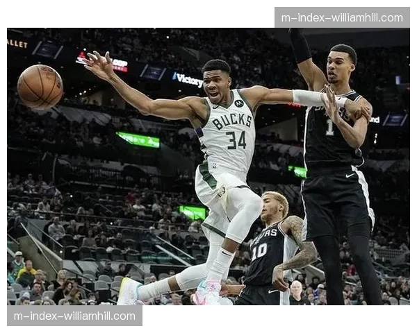 马刺文班亚马右脚踝酸痛出战成疑 波波维奇需预案内线真空